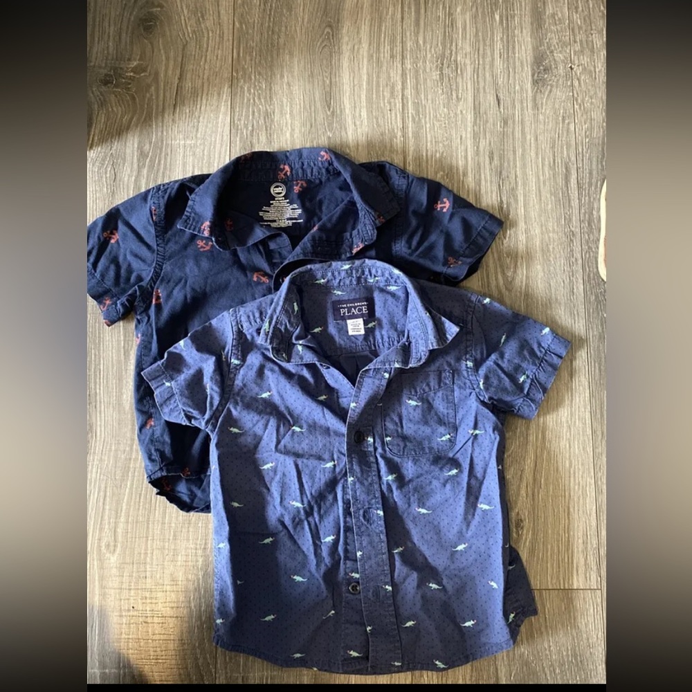 2T button up T-Shirts.